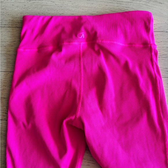 Neon pink Gap althletic leggings - Picture 2 of 4